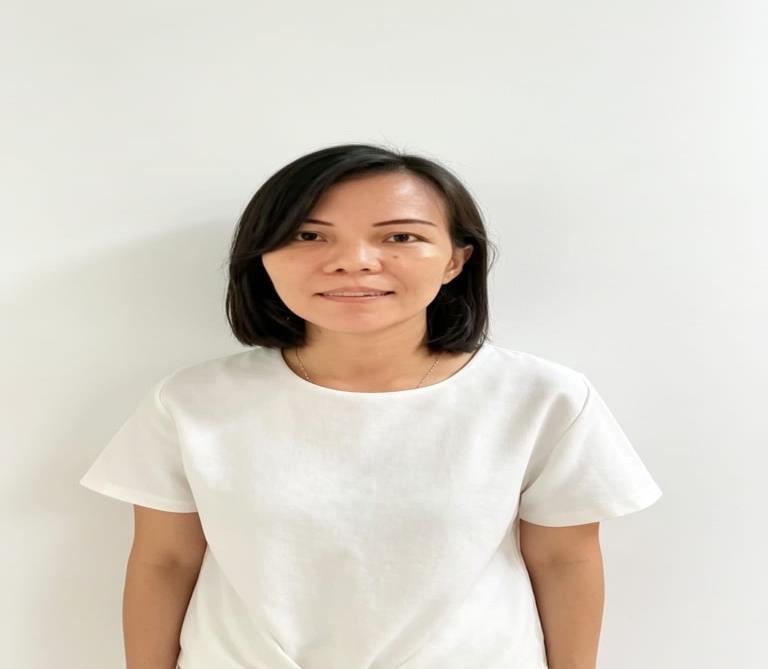 Indonesia Helper WINDA LAVENIA