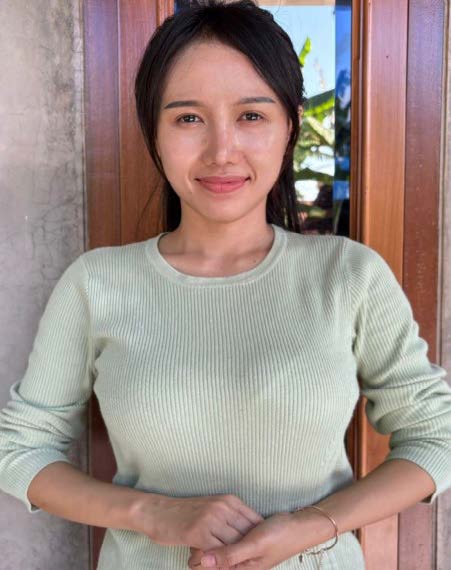 Indonesia Helper TITIK FATKHIYAH 