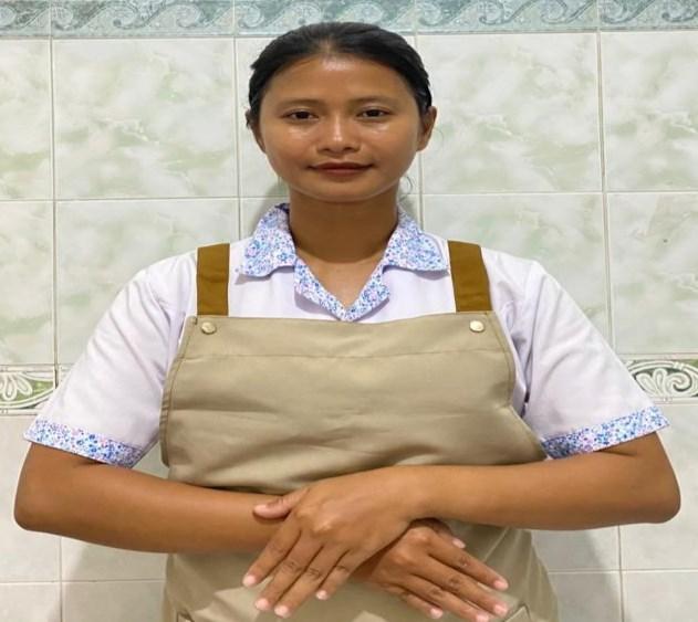 印尼 女佣 YULI NIKITA SARI